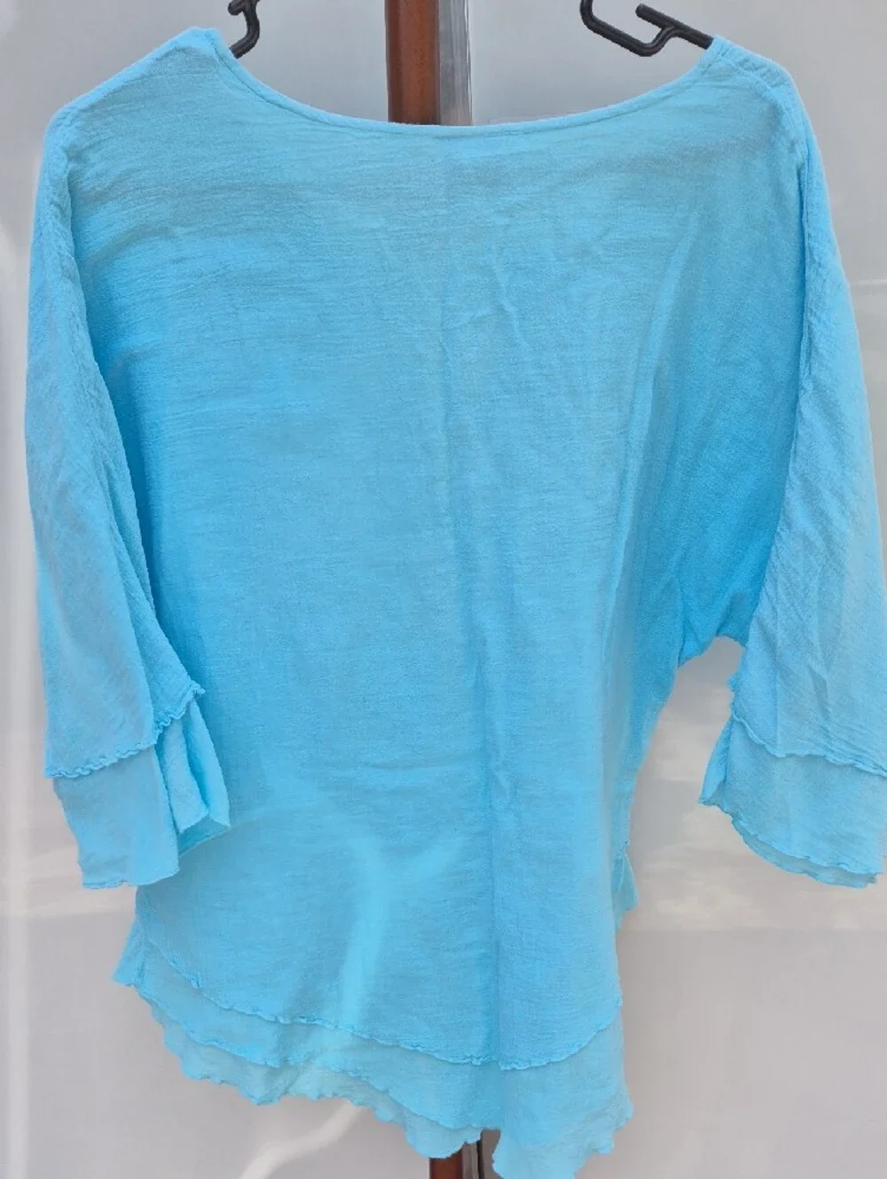 Asymmetrical Crinkle CottonRelaxed Light Blue Linen Tunic with Scoop Neck Size L